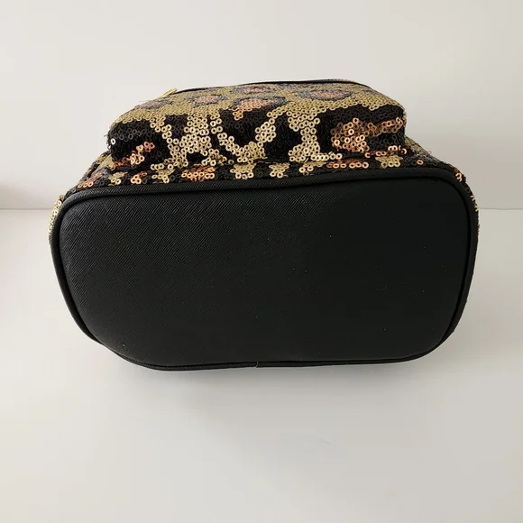 Loungefly Disney Parks MINNIE ANIMAL KINGDOM LEOPARD SEQUIN BACKPACK NWT